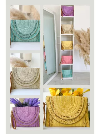   Gyékény borítéktáska, állítható hosszú pánttal. Szélesség: 28 cm, Magasság: 19 cm.