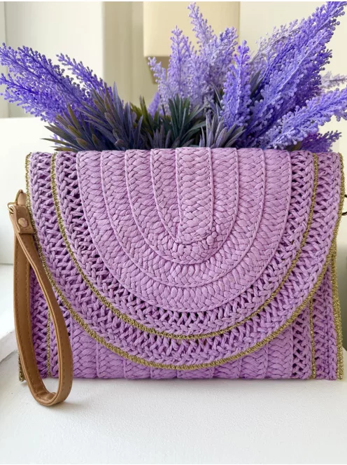 Gyékény borítéktáska, állítható hosszú pánttal. Szélesség: 28 cm, Magasság: 19 cm.