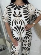 Nem rugalmas anyagú, lenvászon hatású, lenge fazonú felső. (S-L méretre ajánljuk.)