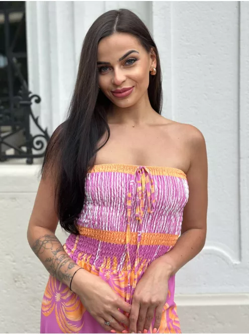 Lenge fazonú, egyenes szárú, nem rugalmas anyagú, felső része gumírozott, pánt nélküli overál. (S-L méretre ajánljuk.)