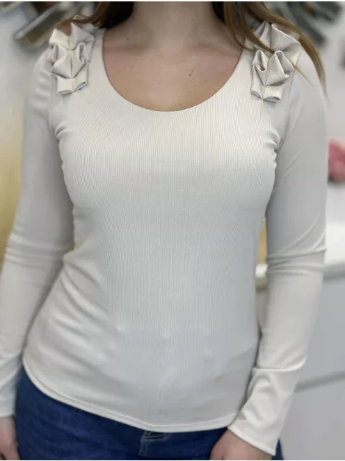 Rugalmas, bordás anyagú felső