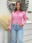 Vékony kötött felső