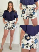 Zsebes, mintás rövidnadrág