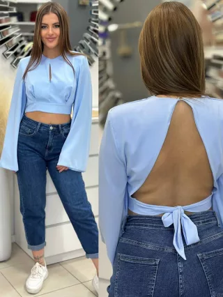 Hátán nyitott blúz