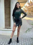 Rugalmas anyagú, húzott, áttetsző, necc body. (S-L méretre ajánljuk.) Aláöltözet nélkül!