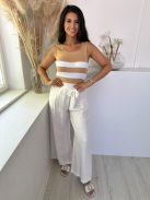 Extra rugalmas, vékony kötött, pántos, nyári felső. (S-L méretre ajánljuk.)