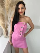 Rugalmas anyagú, szivacsbetétes, mellrésznél gumírozott, átlapolt, díszgombos, pánt nélküli ruha. (XS - M méretre ajánljuk)