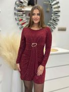 Elegáns, rugalmas anyagú, csillogós ruha .