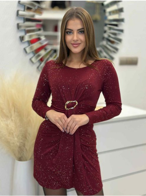 Elegáns, rugalmas anyagú, csillogós ruha .