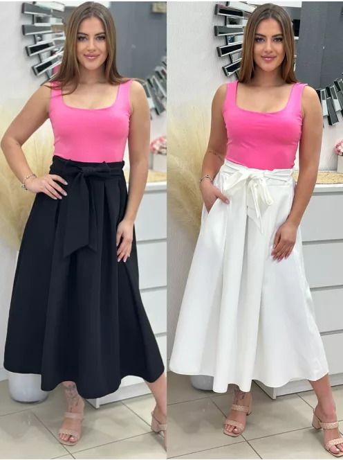 Elegáns, zsebes szoknya