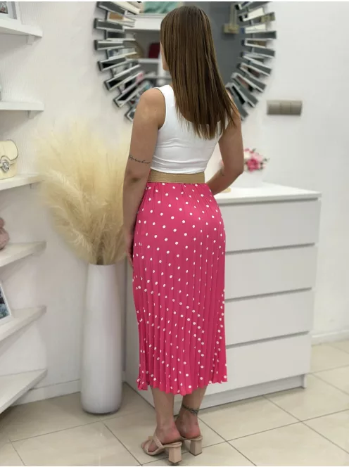 Pliszírozott szoknya övvel