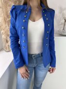 Pamut anyagú, bélelt, díszzsebes, nem rugalmas, válltöméses blézer. VIGYÁZZ! KIS MÉRETEZÉS! A Modell L (S-nek felel meg) méretet visel.