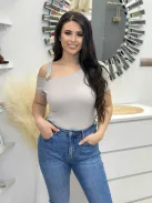 Rugalmas, pamut anyagú felső