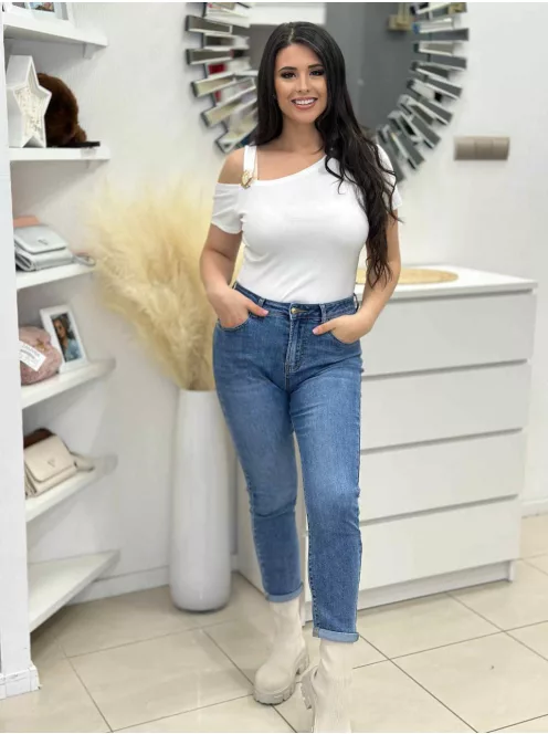 Rugalmas, pamut anyagú felső