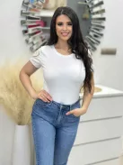 Rugalmas, pamut anyagú felső