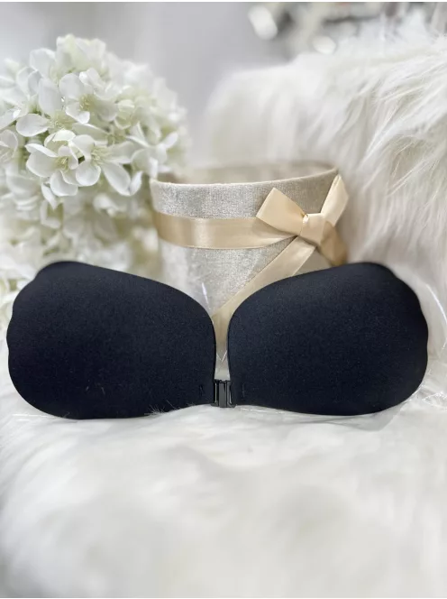 Öntapadós, középen kapcsos, szatén hatású, belül szilikonos, többször használatos melltartó.