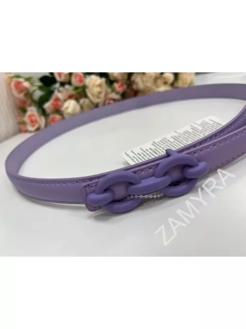 Nem rugalmas, műbőr, vékony öv.