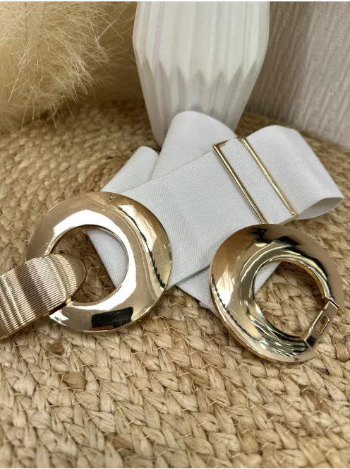 Rugalmas, vastag, gumis, állítható méretű, fém csatos öv.