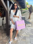 Strandtáska pénztárcával.