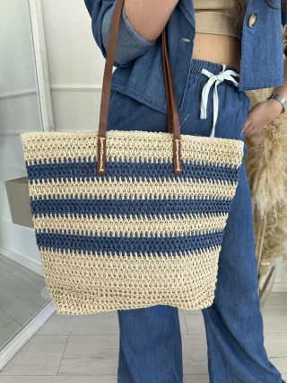 Nagyméretű, gyékény, nyári táska.