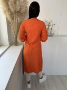 Rugalmas, bordás anyagú, vékony kötött kardigán. (S-XL méretre ajánljuk.)