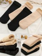 Rugalmas, pamut anyagú, belül bundás, puha, meleg, thermo zokni. 1 csomag / 2 pár zokni. (35-41 méretre ajánljuk.)