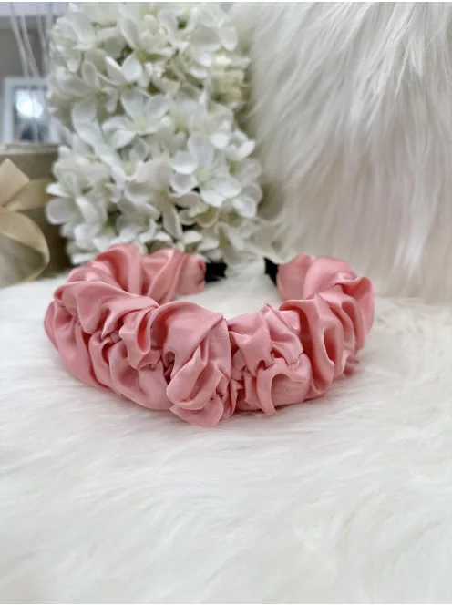 Szatén hatású, vastag, húzott hajpánt.