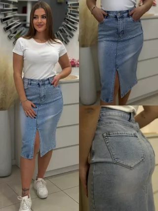 Kövekkel díszített farmerszoknya