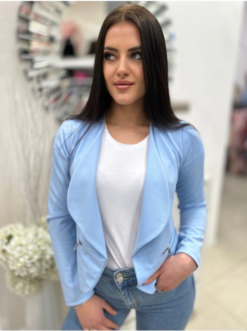 Rugalmas anyagú, béleletlen, zsebes blézer. (S-L méretre ajánljuk.)