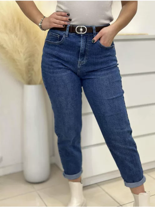 Magas derekú, mom fit farmer