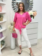 Lenge fazonú, lenvászon hatású, nem rugalmas anyagú, ujján felgombolható, megkötős felső. (S-XL méretre ajánljuk.)