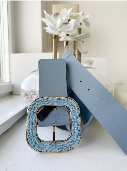 Extra rugalmas, gumis, kocka csatos öv.