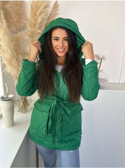 Bélelt, zsebes, kapucnis, megkötős, nem rugalmas, steppelt, vékony, átmeneti kabát. A Modell S méretet visel. (S-2XL méretekben.)