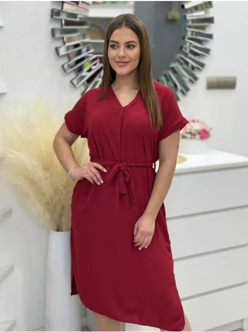 Lenge fazonú, zsebes ruha