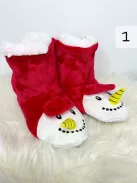 Pihe-puha plüss, belül bundás, csúszásgátlós, karácsonyi mamusz. (36-38 ás 39-41-es méretekben.)