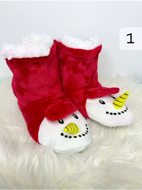 Pihe-puha plüss, belül bundás, csúszásgátlós, karácsonyi mamusz. (36-38 ás 39-41-es méretekben.)