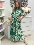 Lenge fazonú, nem rugalmas anyagú, maxi ingruha. (M-XL méretre ajánljuk.)