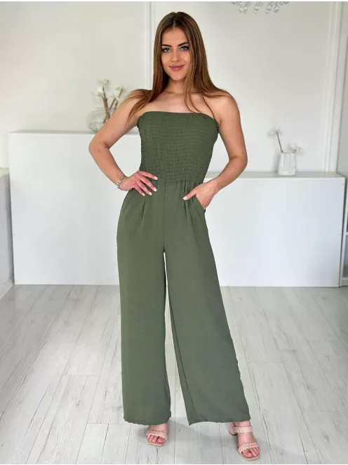 Lenge, egyenes szárú, felsú része gumírozott, nem rugalmas anyagú, zsebes, pánt nélküli overál. (S-L méretre ajánljuk.)