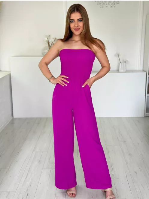 Lenge, egyenes szárú, felsú része gumírozott, nem rugalmas anyagú, zsebes, pánt nélküli overál. (S-L méretre ajánljuk.)