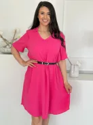 Lenge fazonú ruha övvel