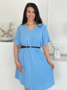 Lenge fazonú ruha övvel