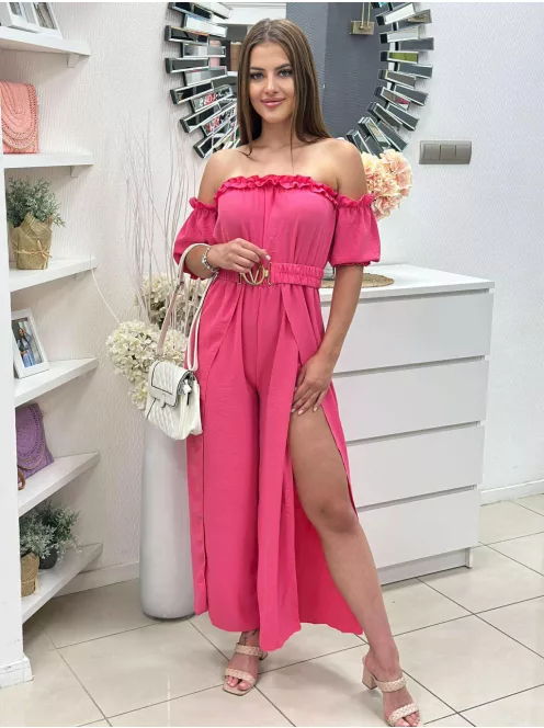 Puha, műbőr táska, levehető hosszú pánttal. Szélesség: 27 cm Magasság: 15,5 cm.