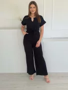 Lenge fazonú, megkötős overál