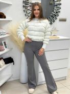 Fenékformáló, sportos fazonú nadrág