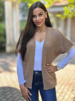   Pihe-puha, vastag, kötött, lenge kardigán. (S-L méretre ajánljuk.)