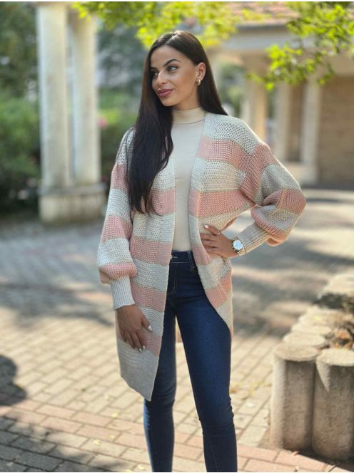 Puha, vastag, kötött, lenge kardigán. (S-L méretre ajánljuk.)