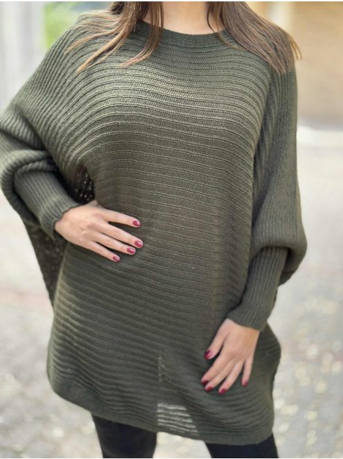 Extra rugalmas, puha anyagú, lenge, denevérujjas, kötött tunika. (M-XL méretre ajánljuk.)