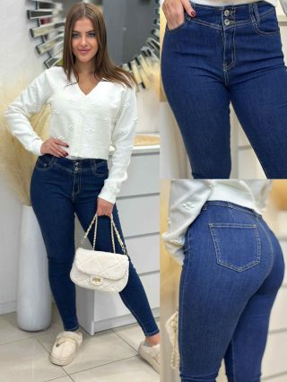   Rugalmas anyagú, magas derekú, csinos, skinny farmer. A Modell 27-es méretet visel.