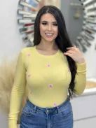 Pihe-puha, vékony kötött felső