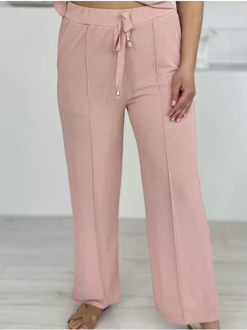 Csinos, rugalmas szett